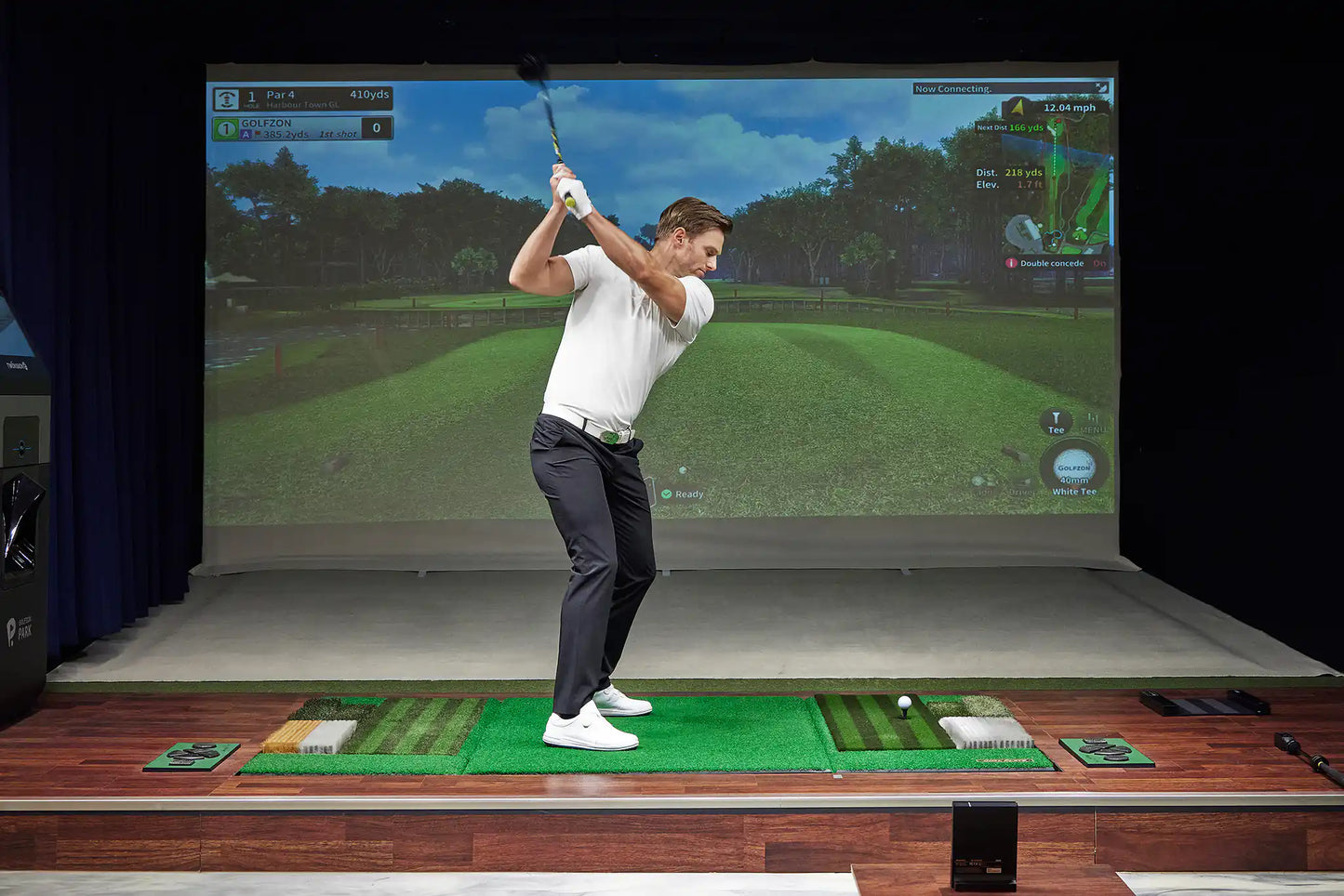 Golfzon WAVE Home Simulator Bundle