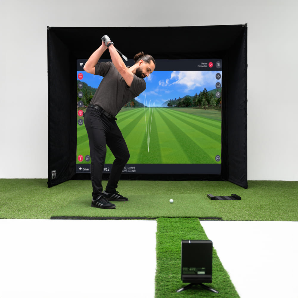 Golfzon WAVE Simulator & Launch Monitor
